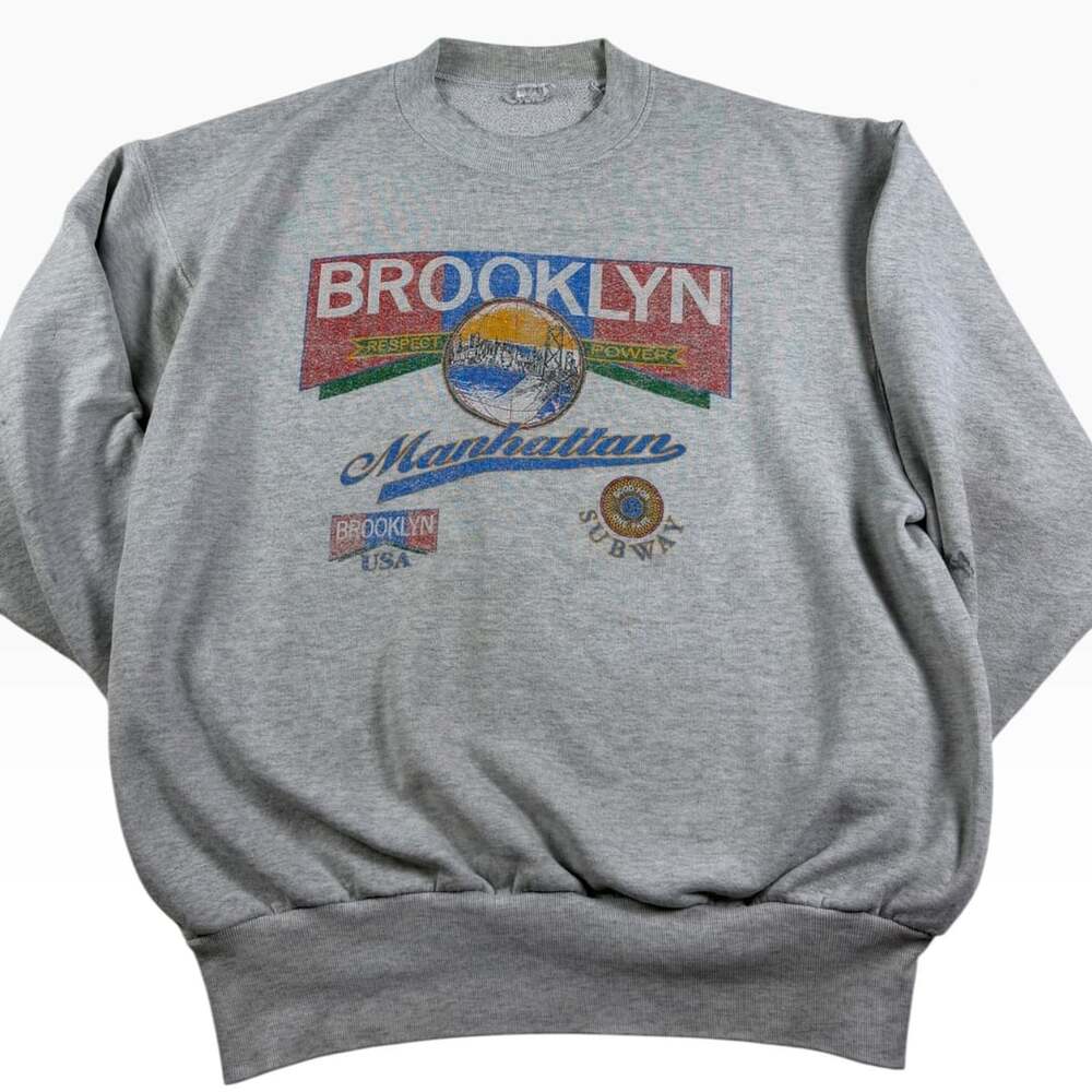 90s Brooklyn Manhattan Graphic Crewneck Sweatshirt